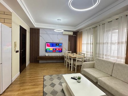 Appartamento 2+1+2 in vendita ad Astir