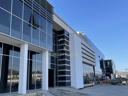 Shop for Sale on the Tirana-Durres Highway