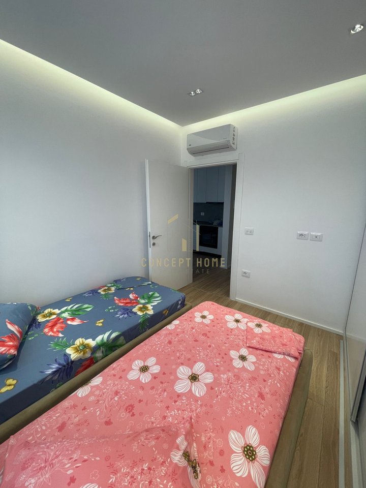 Jepet me qera Apartmaent 2+1+Parkim tek Amerikan 3/700€