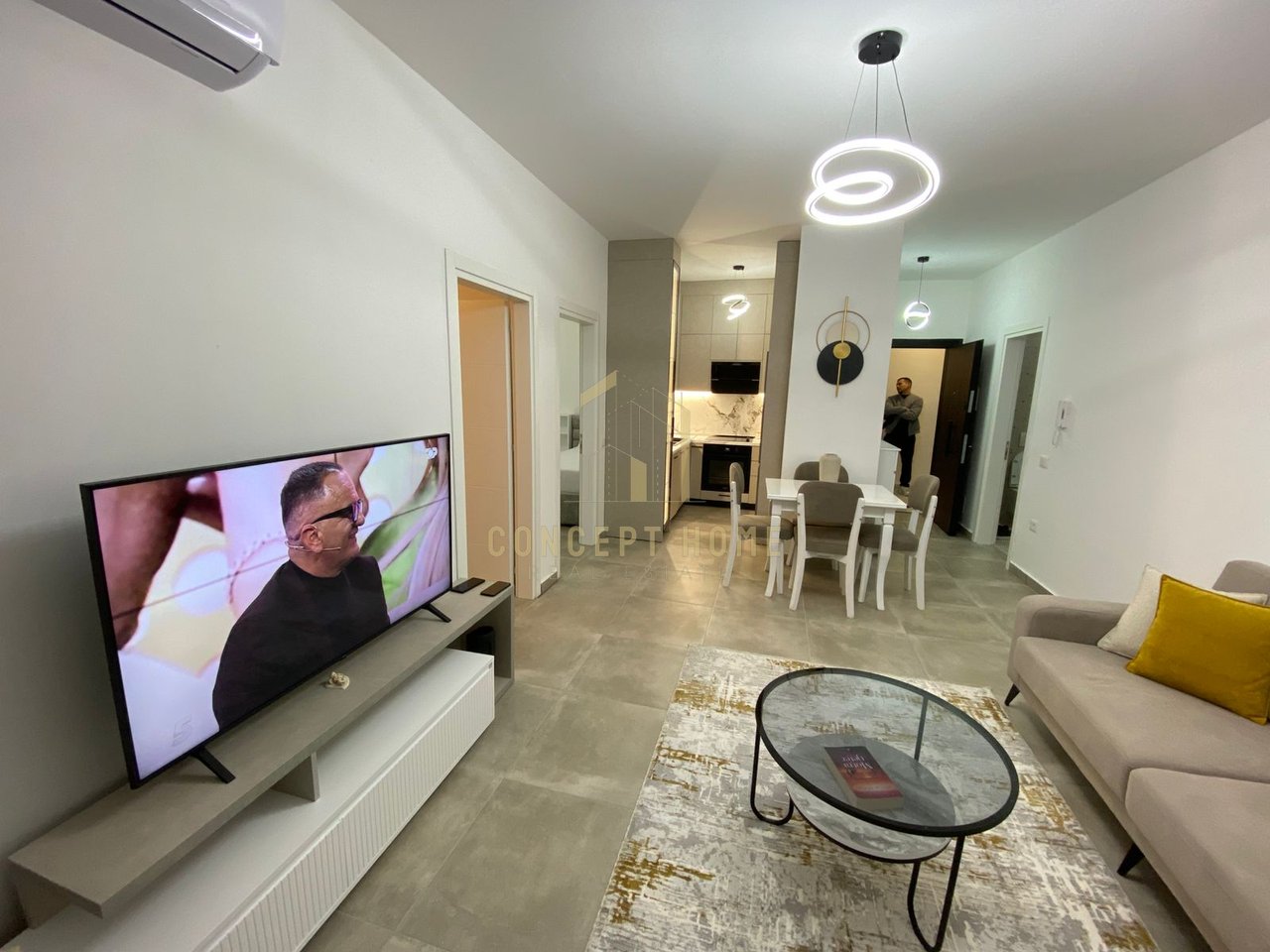 Vendesi appartamento 2+1 a Paskuqan/155.000 Euro