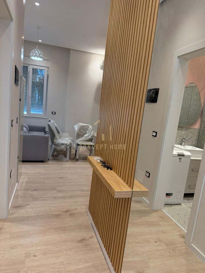 Jepet qera Apartament 1+1 , tek Selvia