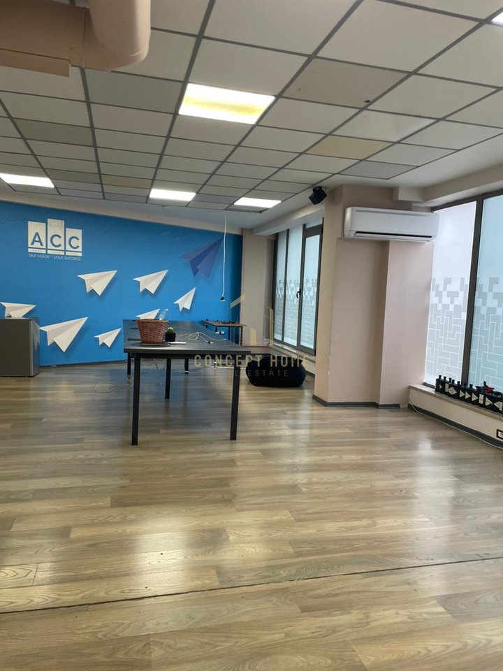 Jepet me qera Ambient biznesi,tek Selvia