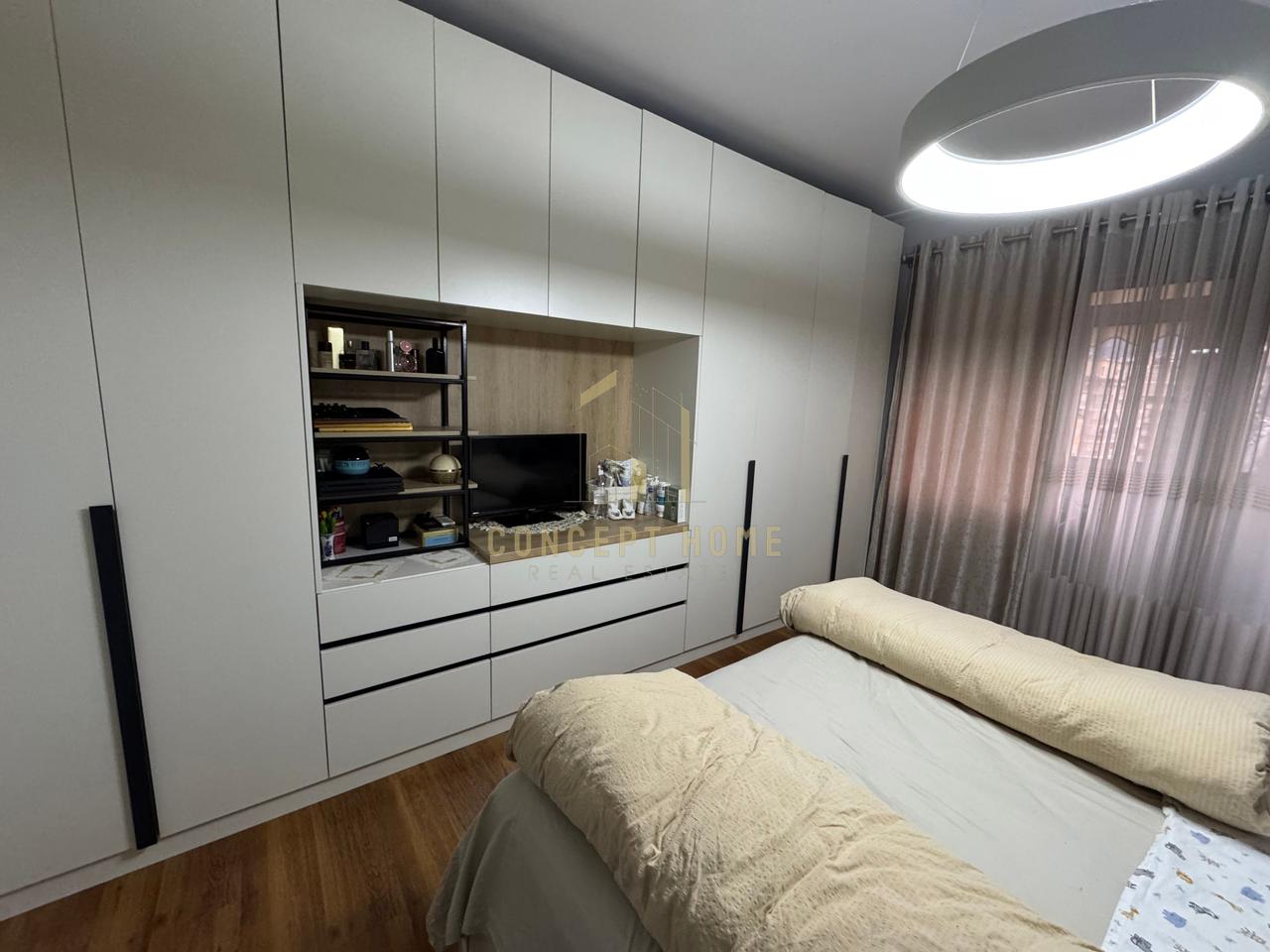 Jepet me qera Apartament 1+1 tek Liqeni
