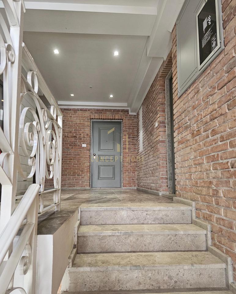 Si affitta locale commerciale in via Elbasanit.