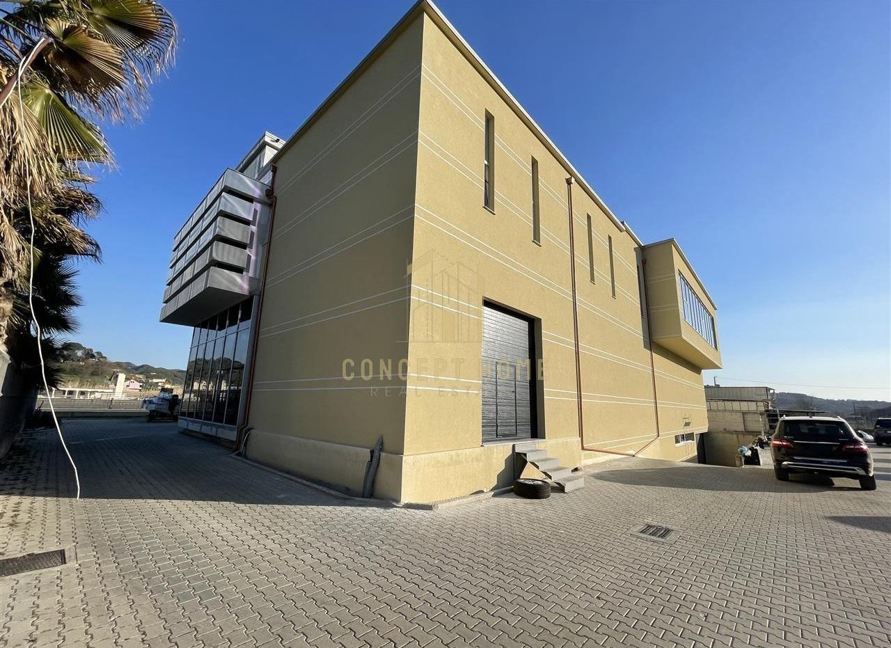 Shop for Sale on the Tirana-Durres Highway