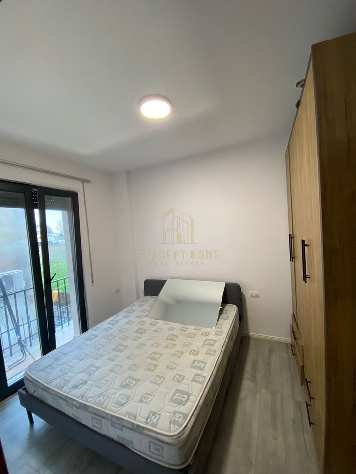 Jepet me qera shtepi private 1 +1 ne Astir