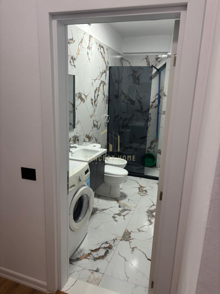 2+1+2 apartment for rent near Old Park