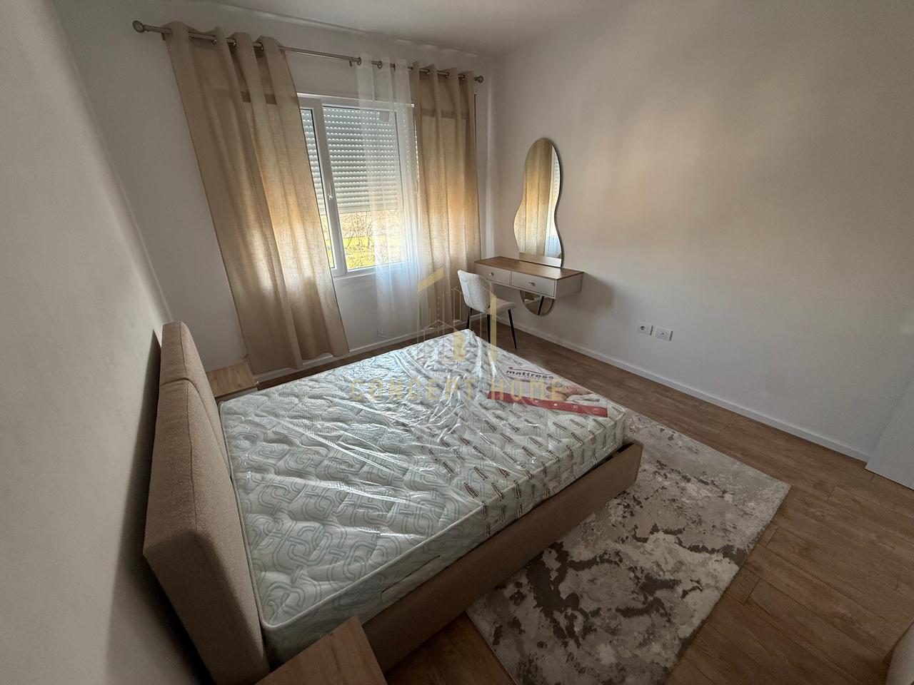 Apartment 1+1 for rent in Kamez