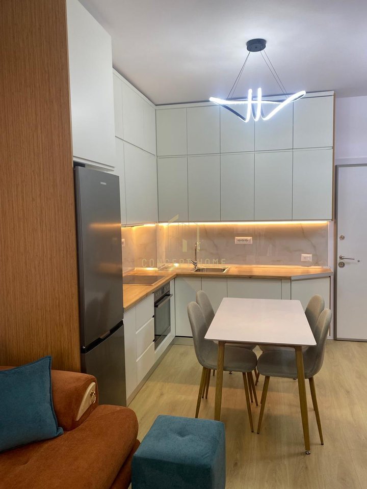 Appartamento 1+1 in Affitto a Ali Demi, Tirana - 400€ | 70 m²