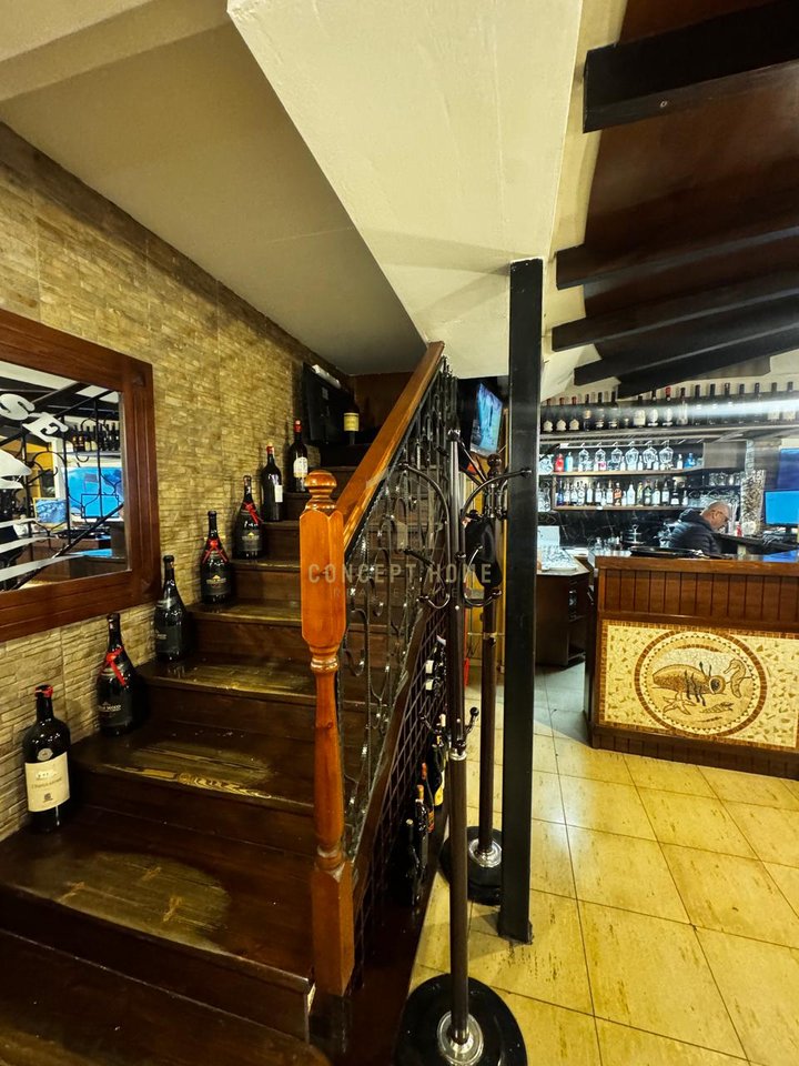 Shitet Biznes  Restorant Shallvaret/60,000 €