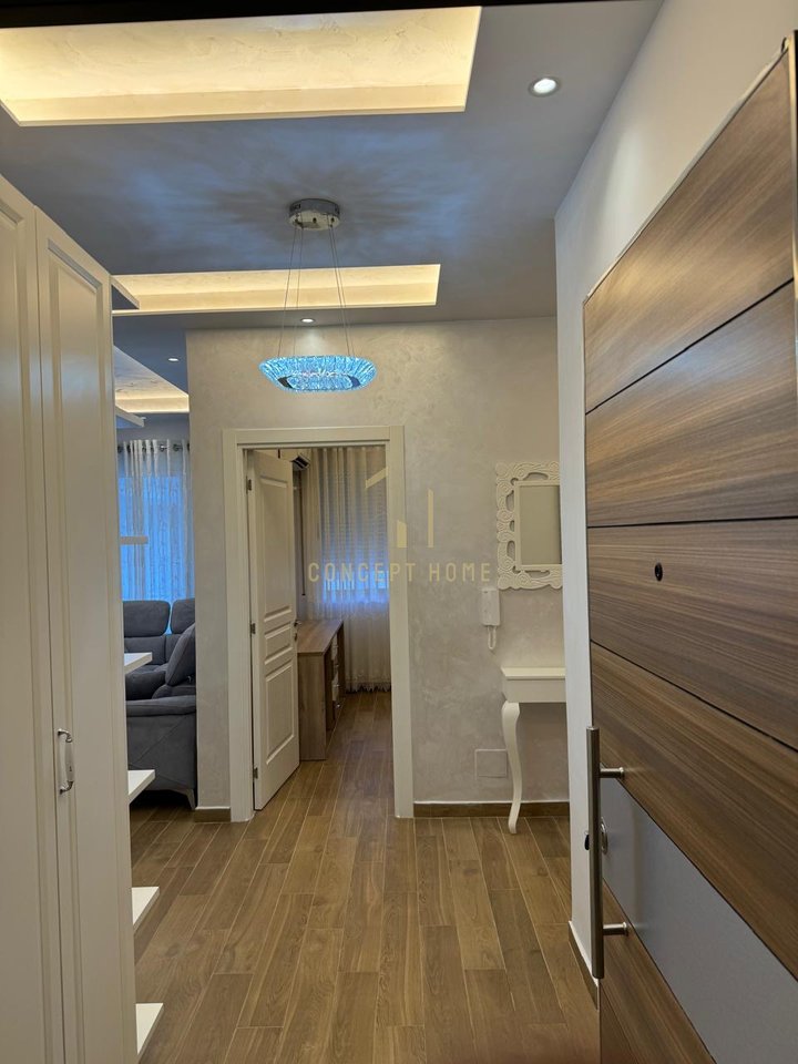 Appartamento 2+1 in affitto American 3