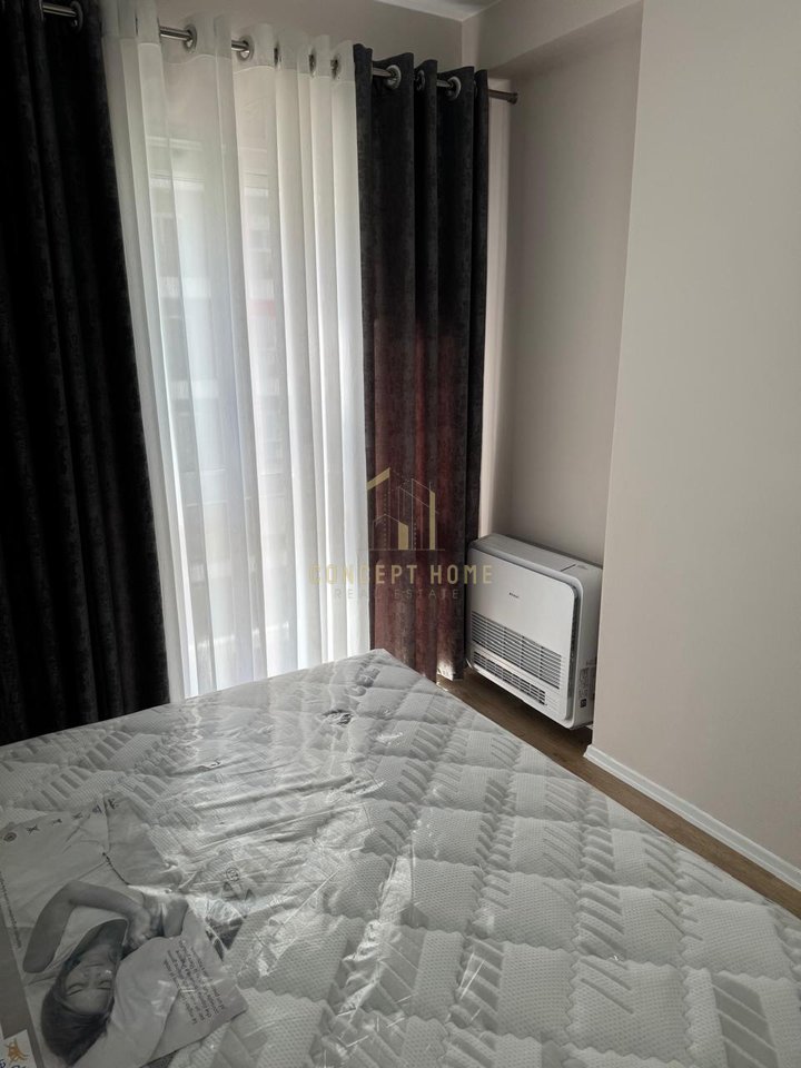 Jepet me qira  apartament 2+1 tek Univers City