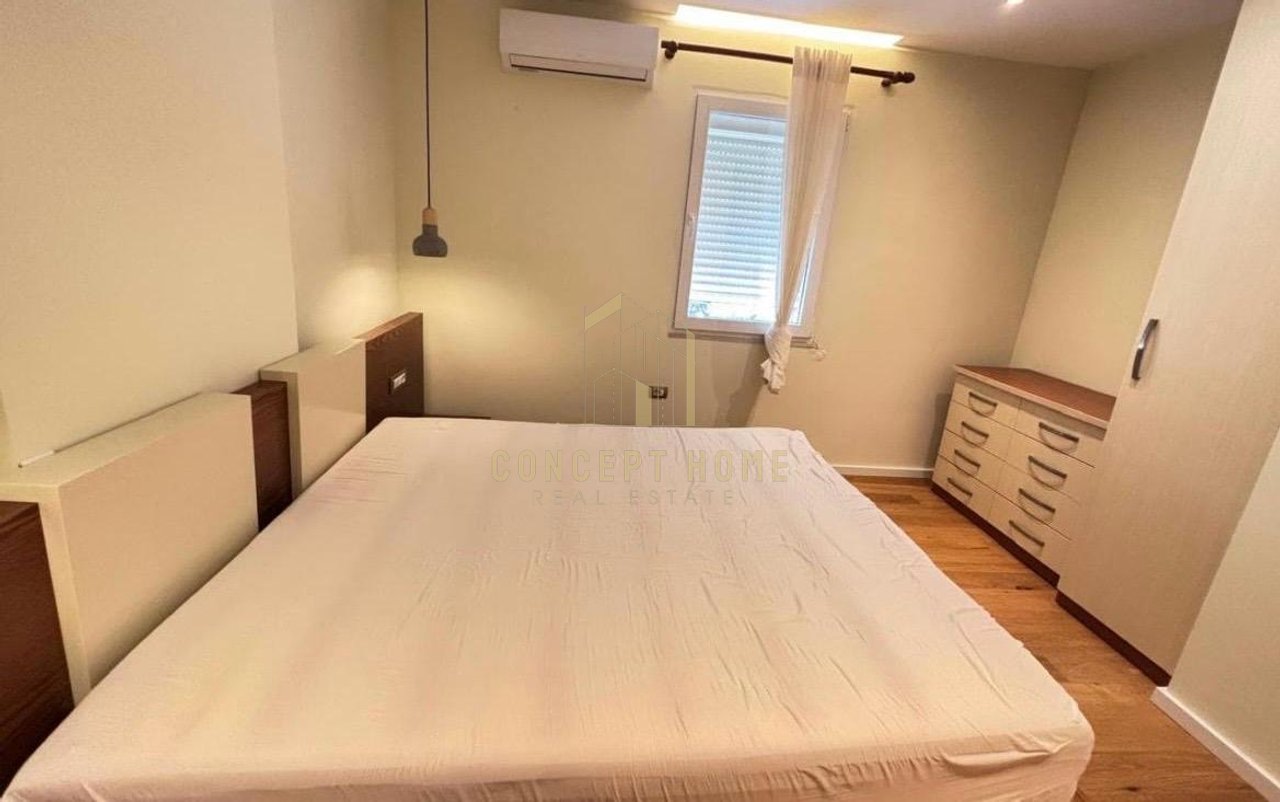 Apartament 3+1 me qera - Xhamllik