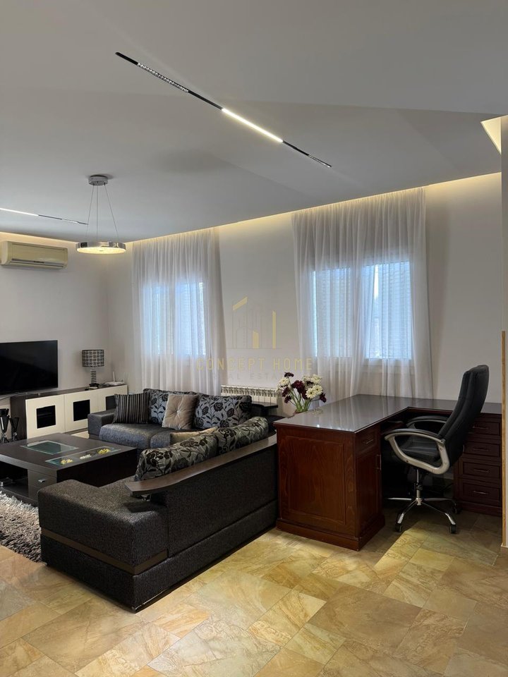 Apartament 1+1 Me Qira në Rruga e Elbasanit, Tiranë - 650€ | 95 m²