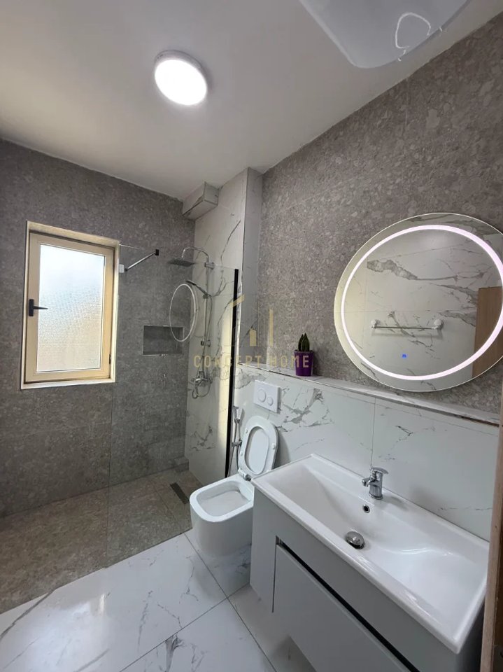 Apartament me qera 2+1 tek Don Bosko.