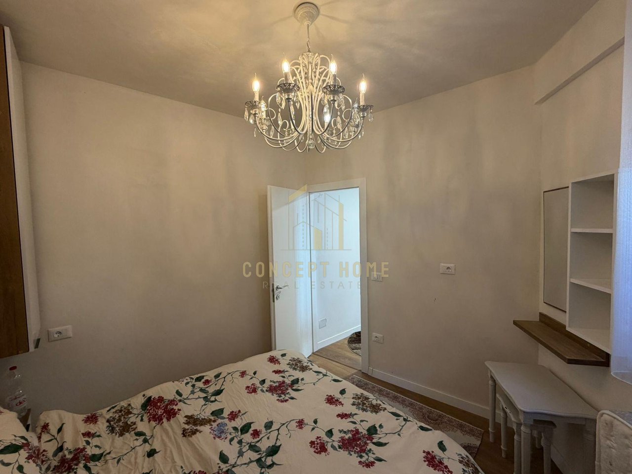 Jepet me qera apartament 1+1 tek Brryli