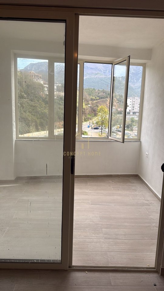 Shitet apartament 2+1 ne Fresk /Cmimi :85000 Euro