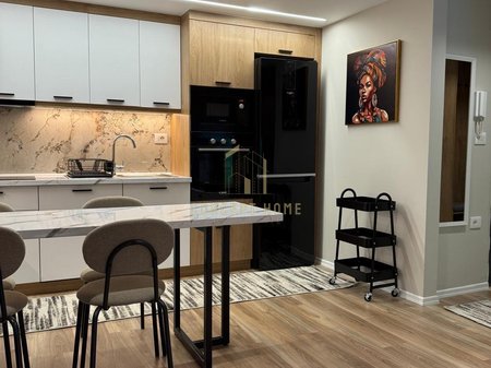 Duplex in affitto a Golden Park 3 (Yzberisht)