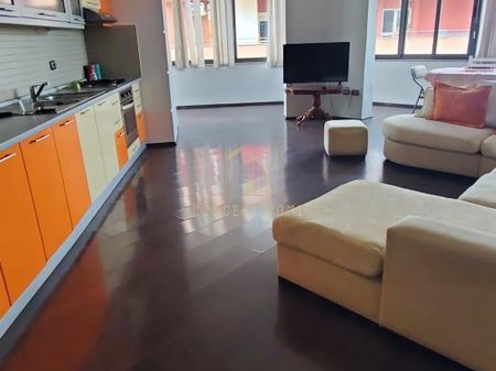 2+1 apartment for rent in Kodra e Diellit