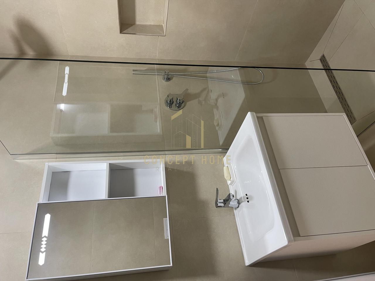 Shitet apartament 1+1 ne Golem.