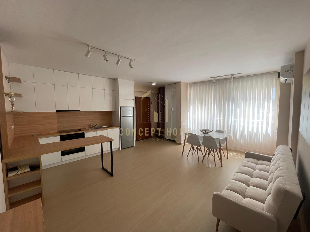 Shitet apartament 1+1 ne Golem.