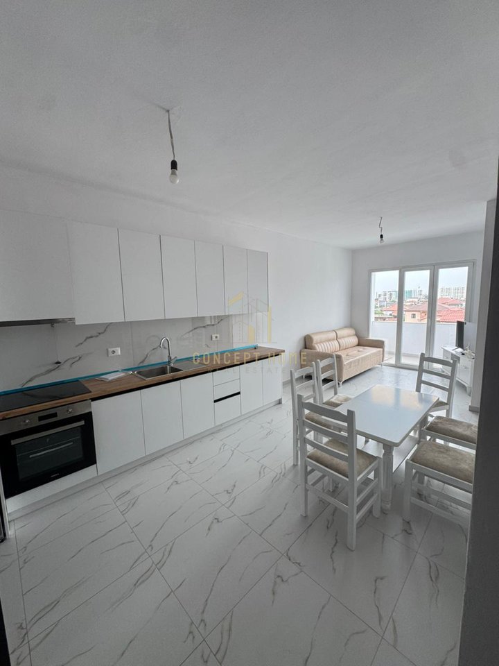 Jepet me qera Apartament 2+1 ne Bathore