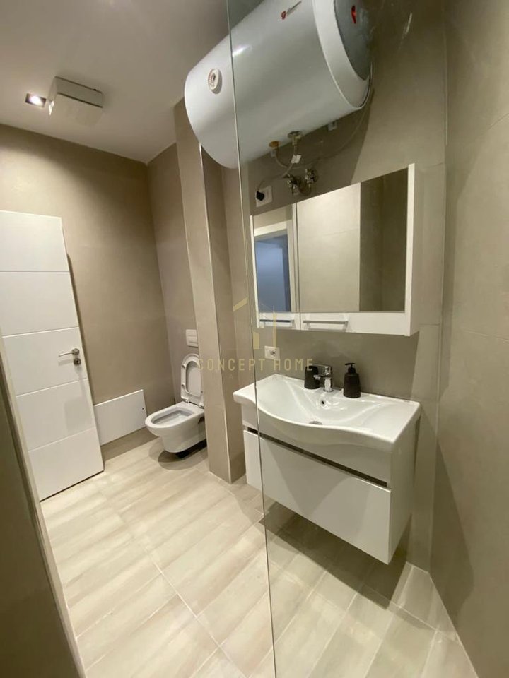 Apartament 1+1 Me Qira në 21 Dhjetori, Rruga Muhamet Gjollesha, Tiranë - 550€ | 60 m²