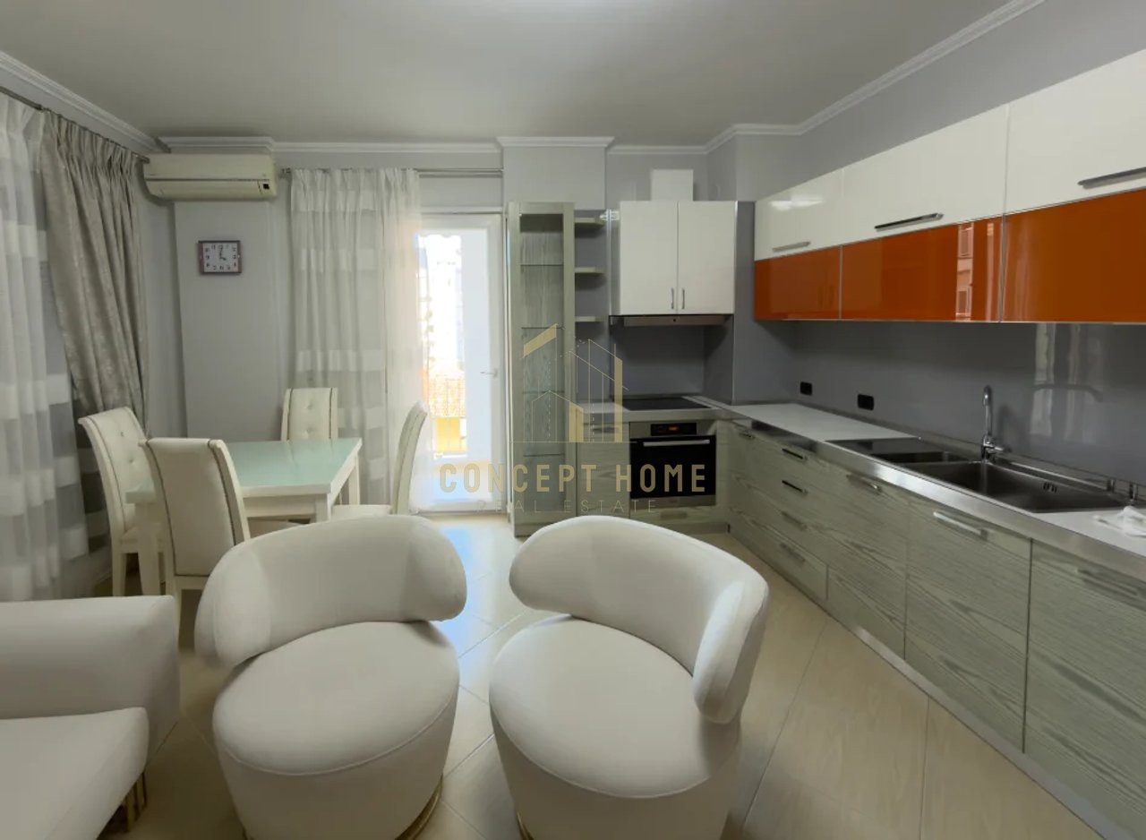 1+1 apartment for rent on Kavaja Street.