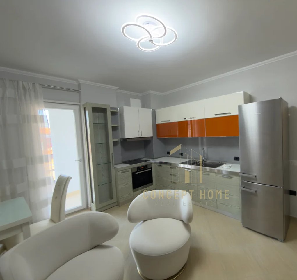 1+1 apartment for rent on Kavaja Street.