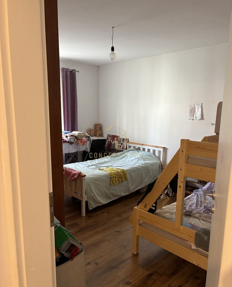 Appartamento 2+1 in Vendita nel Centro, Via Kavajës, Tirana - 160 milioni lek | piano 3