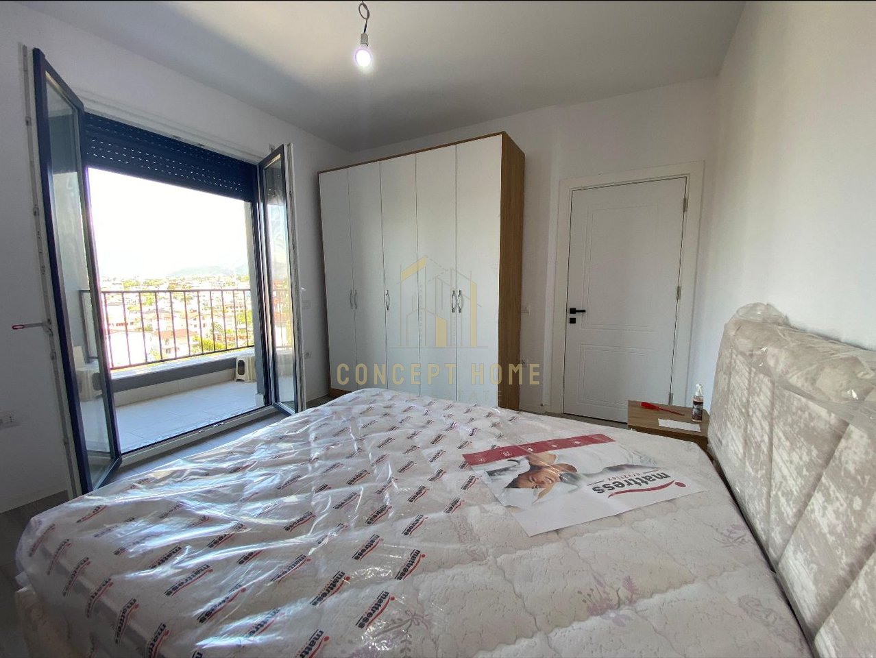 Jepet me qera Apartamenti 2+1  ne Paskuqan