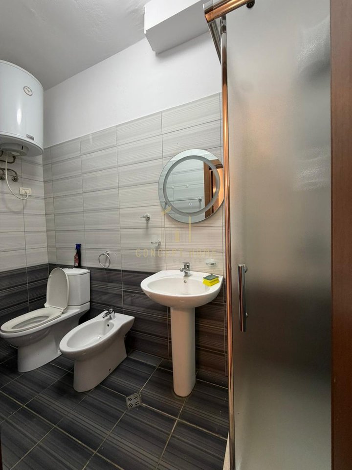 1+1 Apartment for Rent in Kodra e Diellit, Tirana - 400€ | 70 m²