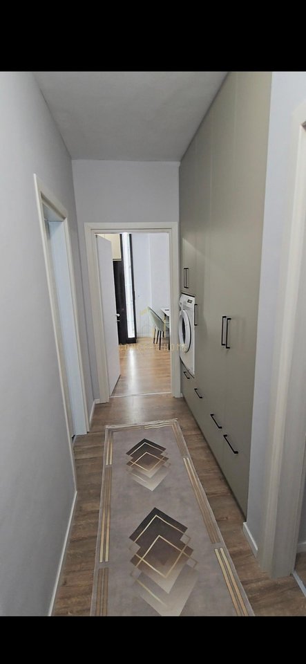 Jepet me qera Apartament 1+1 ne Laprake.