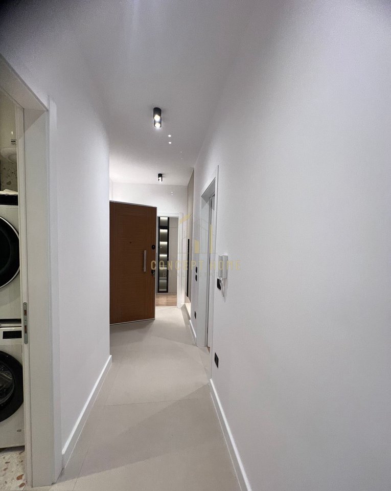 2+1 apartment for rent in Porcelan.