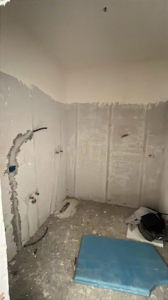 Appartamento 1+1 in vendita a Paskuqan