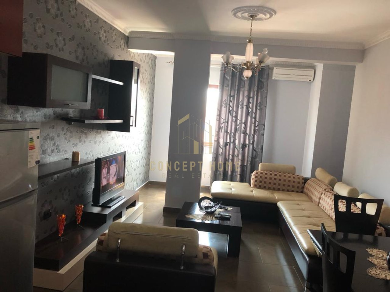 Jepet apartament 2+1 me qera te Rruga e Dibres