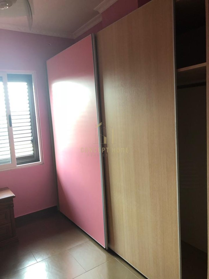 Jepet apartament 2+1 me qera te Rruga e Dibres