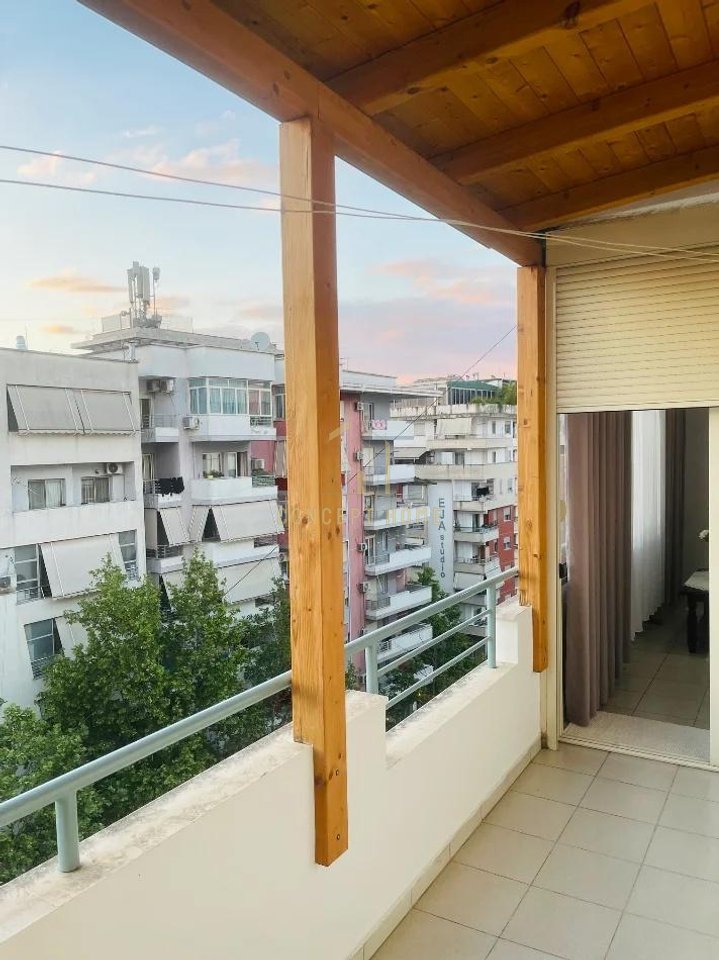 Apartament me qera 1+1 ne Astir.