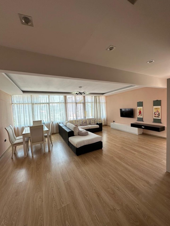 Jepet me qera Apartament 2+1 ne Laprake