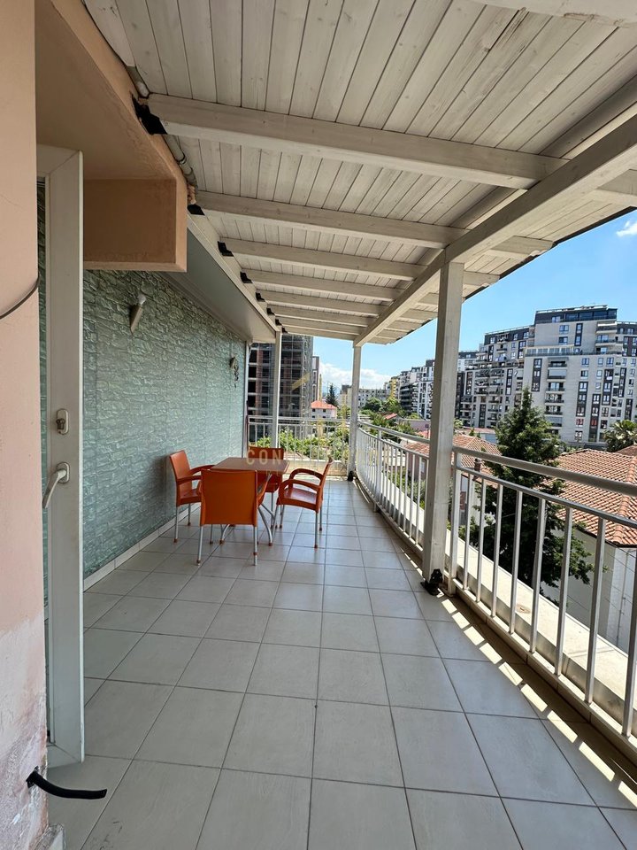 Jepet me qera Apartament 2+1 ne Laprake