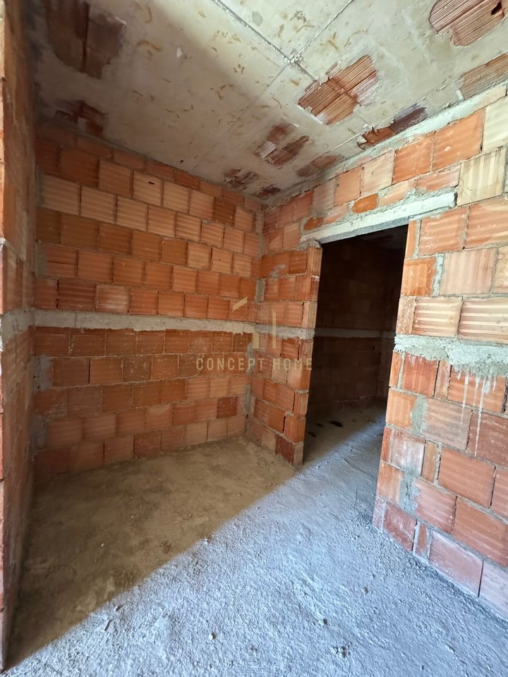 Shitet apartament 3+1+2 ne Paskuqan (Ringside Residence)