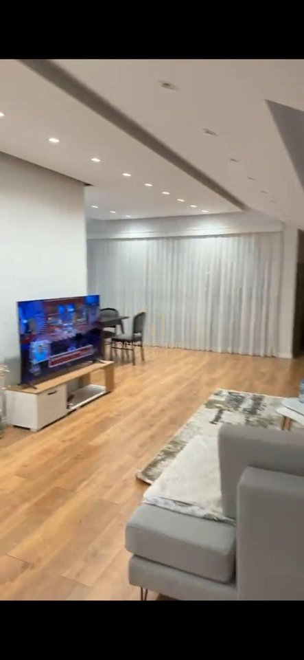 Jepet me qera Apartament 1+1 ne Paskuqan