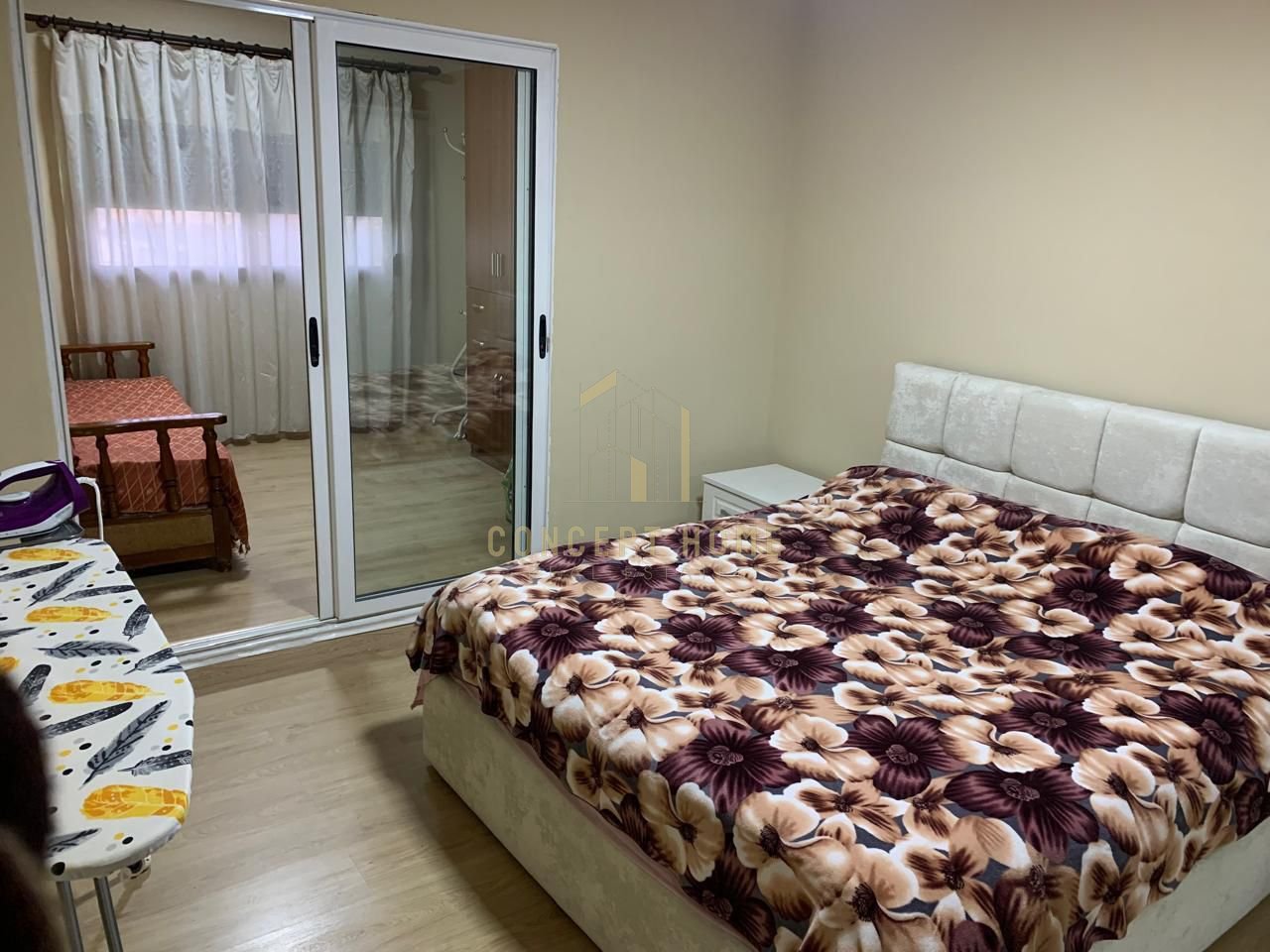 Jepet me qera Apartamenti 1+1 tek Rruga Bardhyl