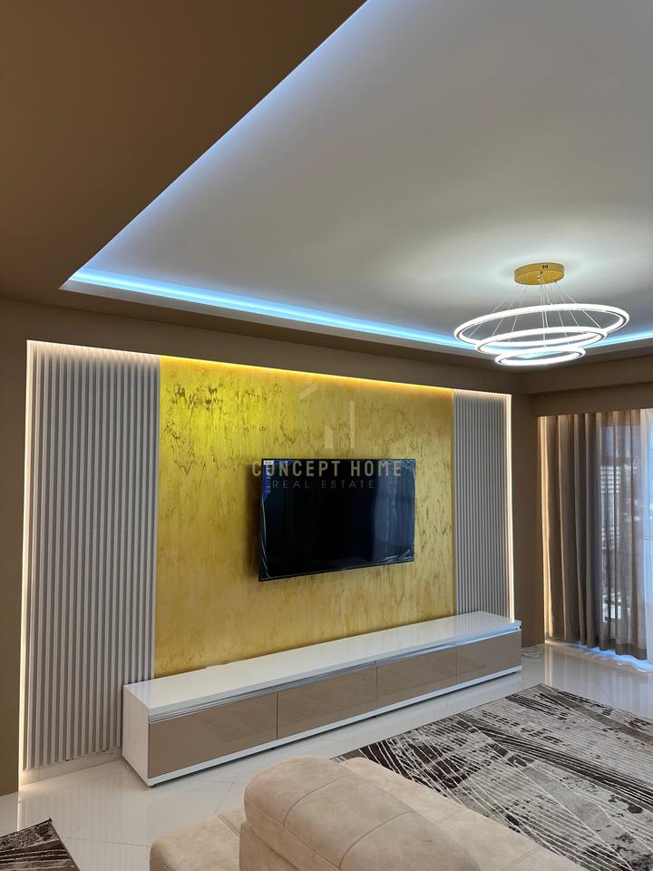 A 3+1+3 duplex is for rent in Kodra e Diellit.