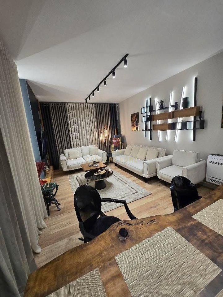Apartment 2+1+2 for rent at Kodra e Diellit 1