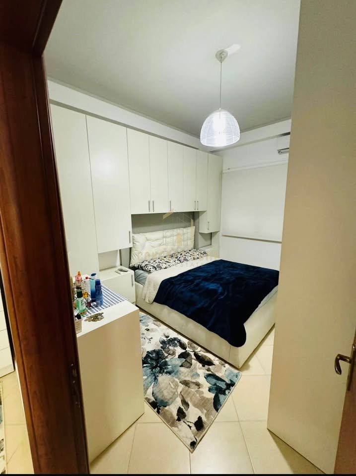 Apartament 1+1 me qera tek Kodra e Diellit.