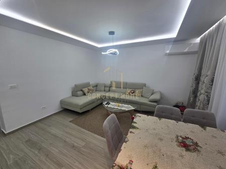 Apartment 2+1 for sale in Brryl.