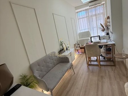 Business premises for rent for Aesthetics in Bllok.