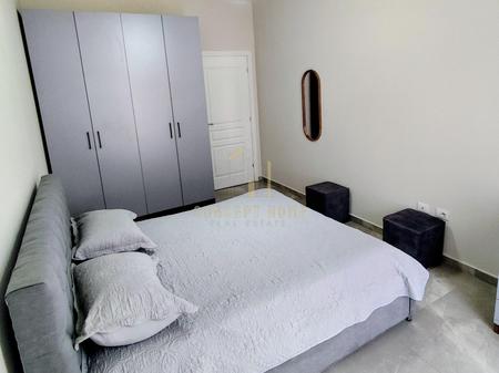 Jepet apartament me qera 1+1 perballe QSUT-se (Kompleksi ASL)