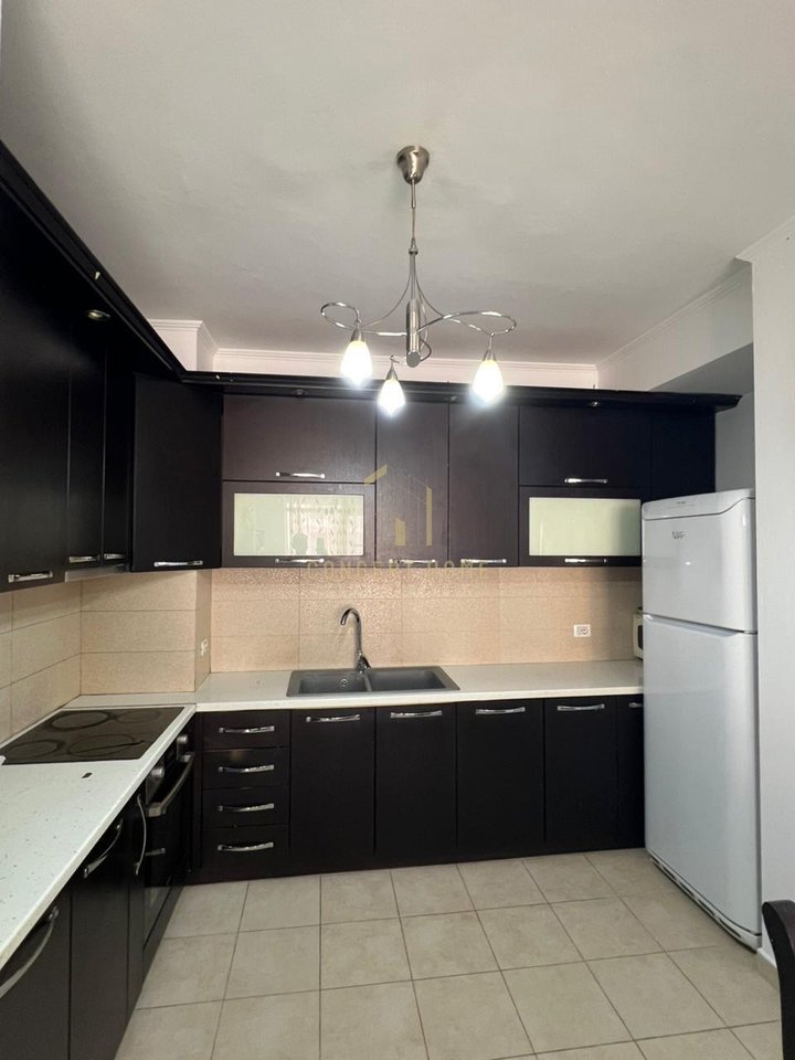 2+1 apartment for rent in Astir.